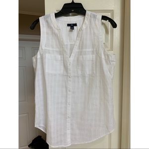 NWT Gap top